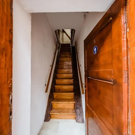 Evu Long Street Μπρασόβ
