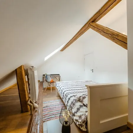 Evu Long Street Apartment